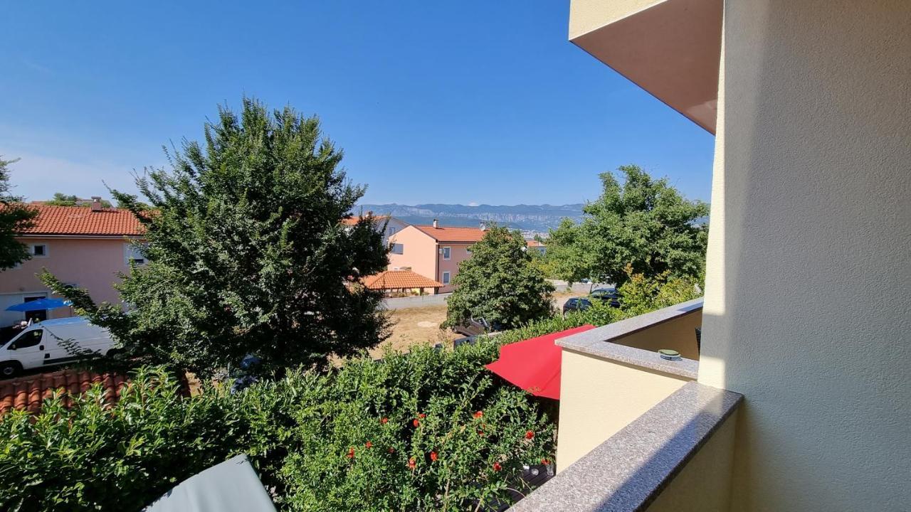 Apartments Bellator Šilo Extérieur photo