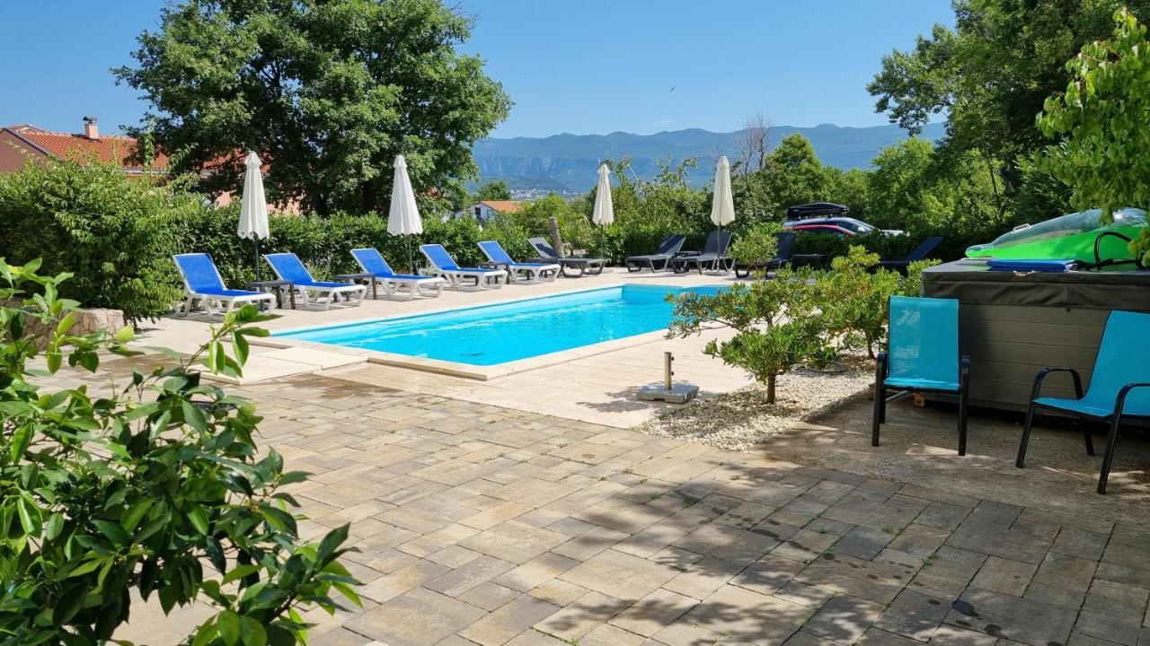 Apartments Bellator Šilo Extérieur photo