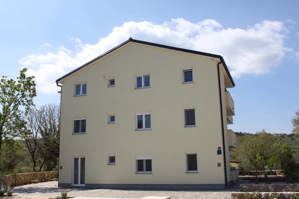 Apartments Bellator Šilo Extérieur photo