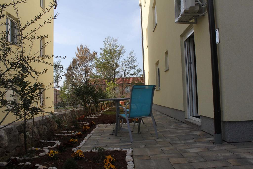 Apartments Bellator Šilo Extérieur photo