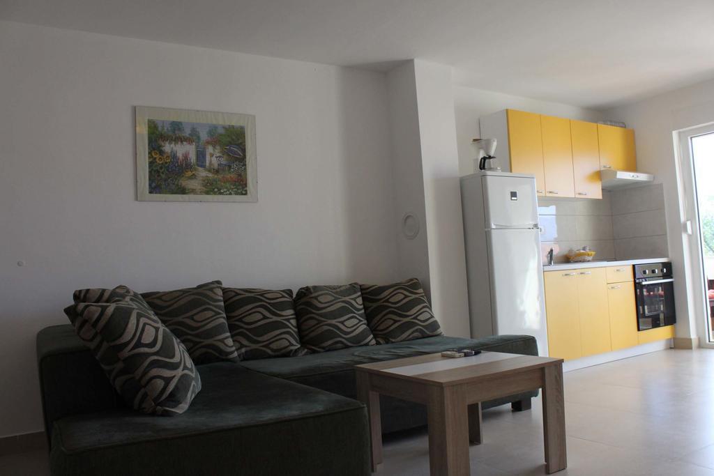 Apartments Bellator Šilo Extérieur photo