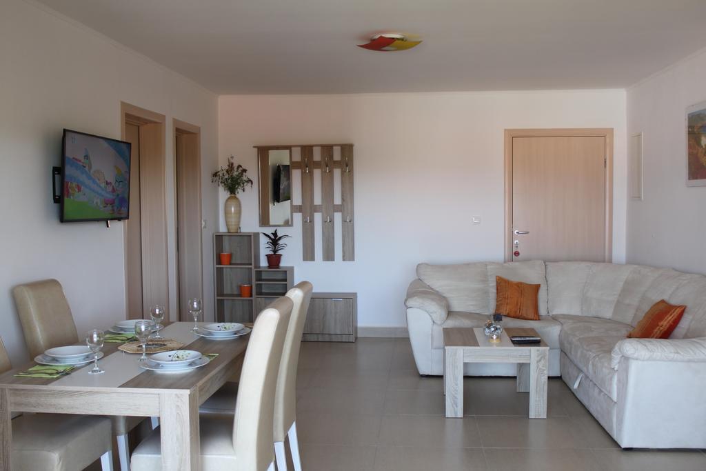Apartments Bellator Šilo Extérieur photo