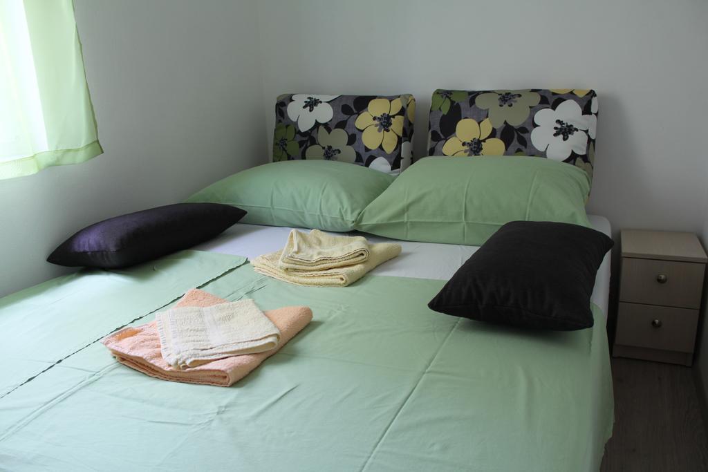 Apartments Bellator Šilo Extérieur photo